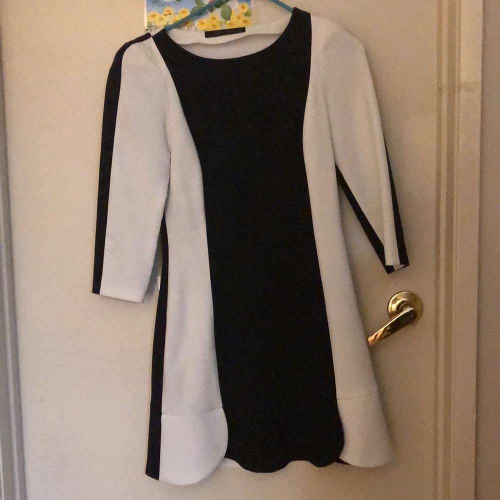 Black and white Zara dress with scalloped hem